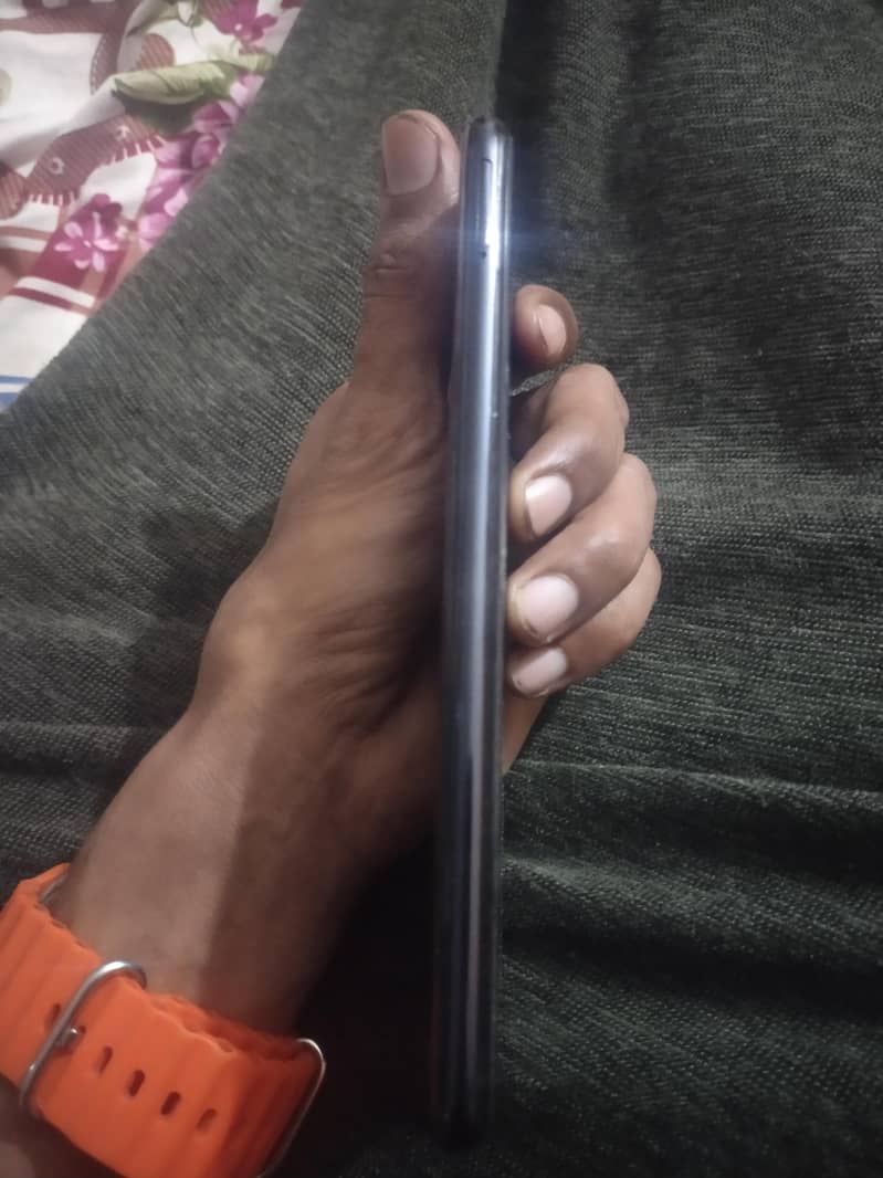 Xiaomi Redmi Note 10S 6