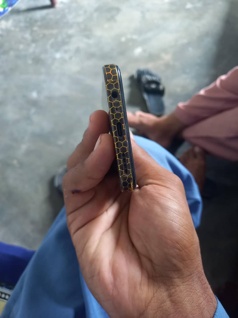 oppoA6C 4