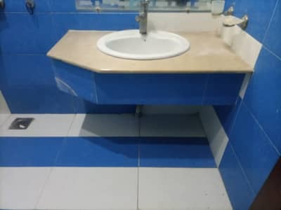 Ideally Located House Of 5 Marla Is Available For rent In Lahore
