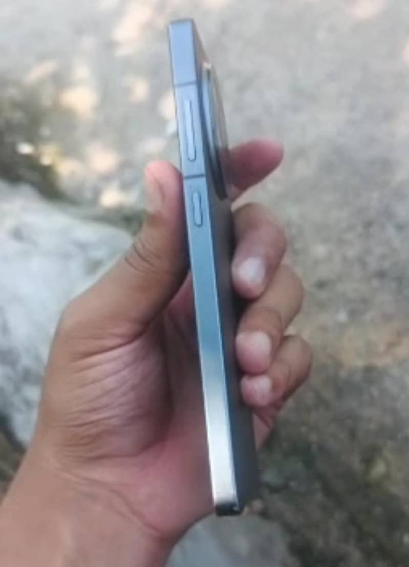 One Plus 13R 3