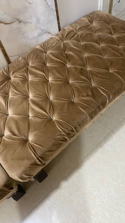 Comfortable sofa chairs