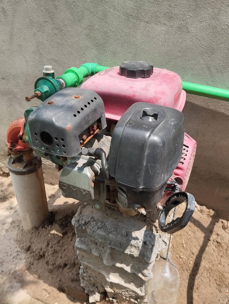 petrol engine water pump 1
