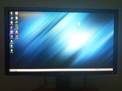 HP Z27i Display (27 Inch, 2K Resolution, IPS Penal, Color Accurate)