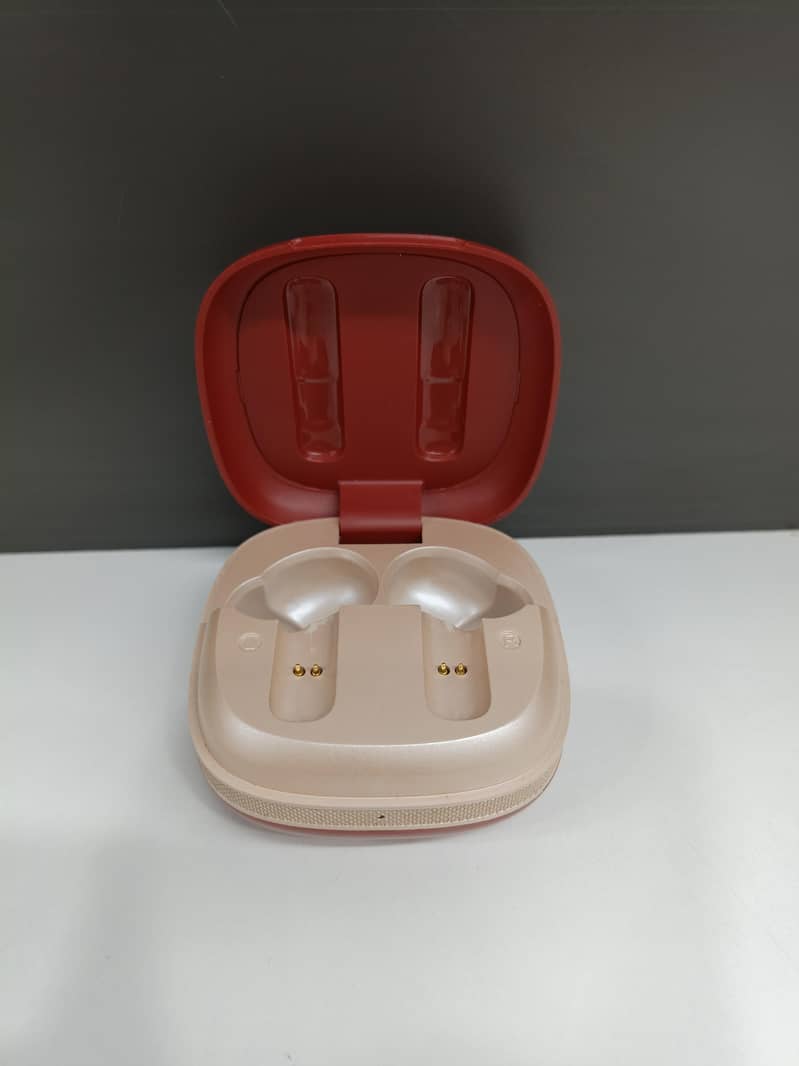 Zero puls earbuds 1