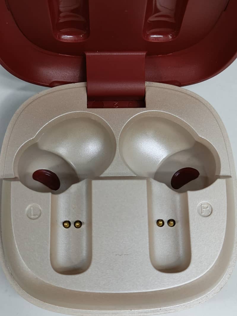 Zero puls earbuds 4