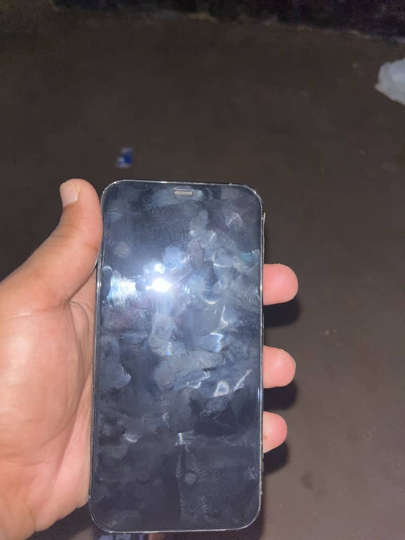 Apple iPhone 12 Pro 2