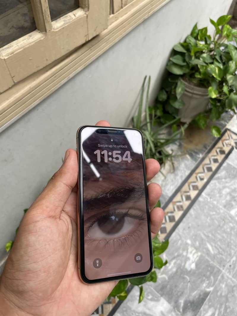 Apple iPhone XS 2