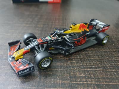 F1 Red Bull Racing RB15 1:43 scale diecast model
