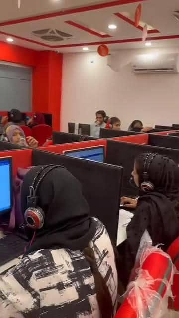 Customer Support For (Girls)  only