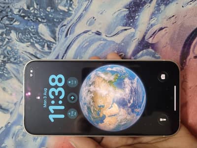 Apple iPhone 14