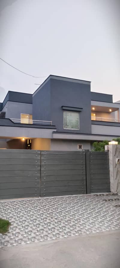 1 Kanal House for Rent