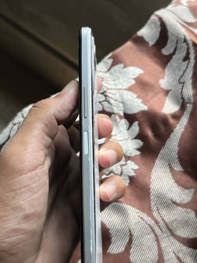 Infinix Note 12