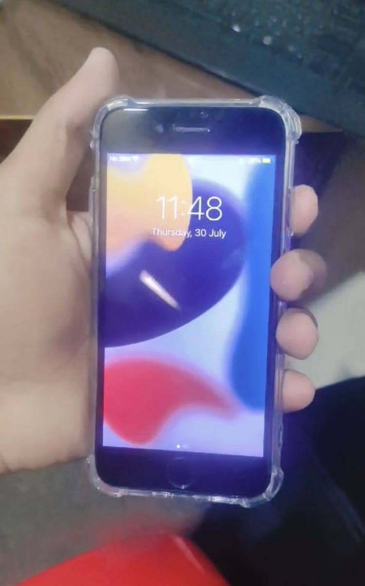 Apple iPhone 7 1