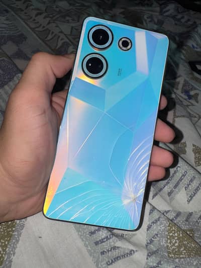 Tecno CAMON 20