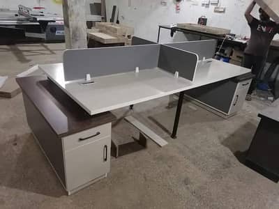 office table / workstation table/ Executive table/ Conference table