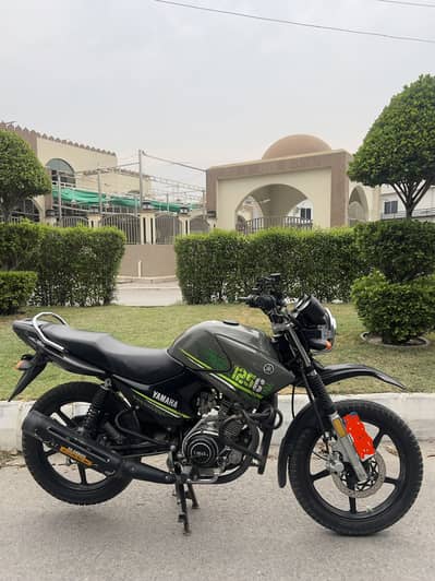 Yamaha YBR 125G (2024) - Islamabad Registered - Low Mileage