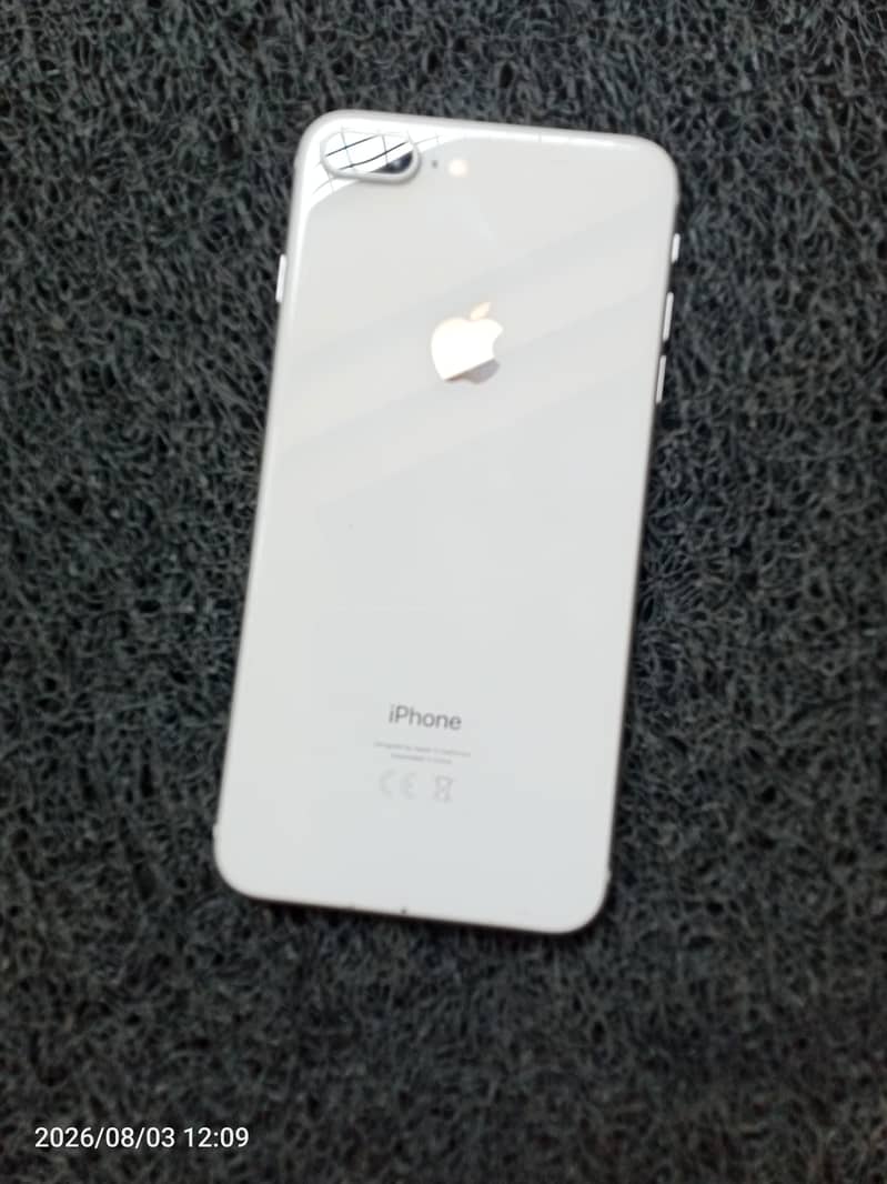 Apple iPhone 8 Plus 0