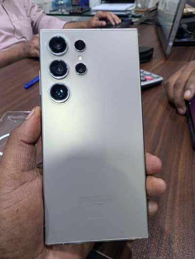 Samsung Mobile S24 Ultra