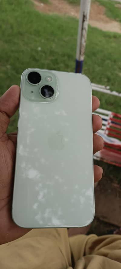 Apple iPhone 15