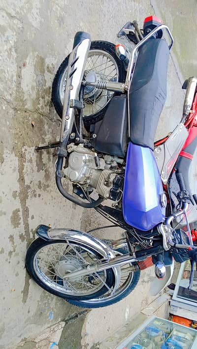 Honda 125 special edition