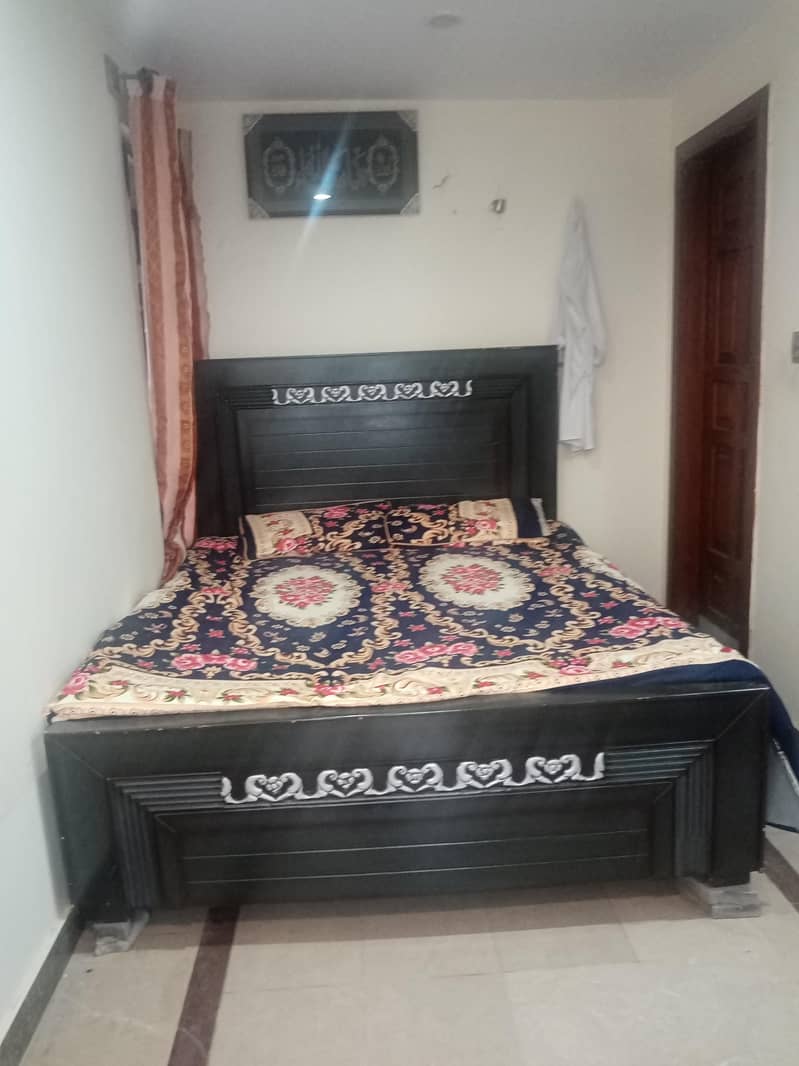 double bed 0