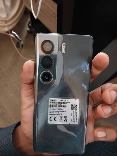 Tecno CAMON 40 Pro