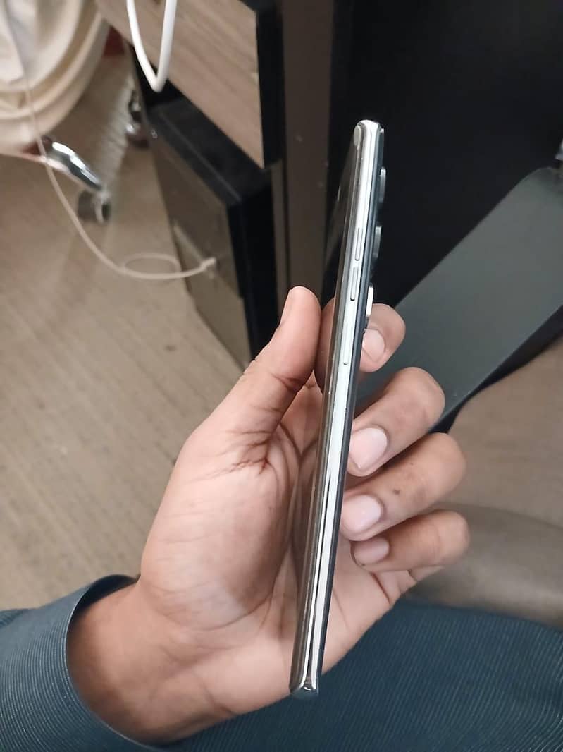 Tecno CAMON 40 Pro 2