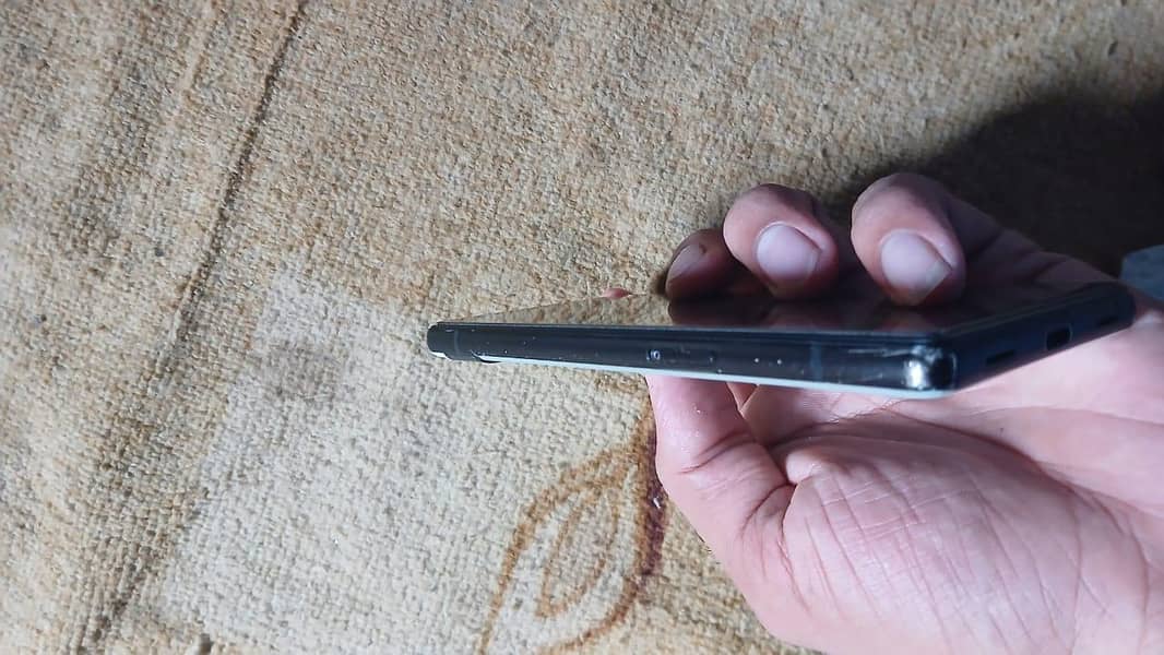 Google Pixel 6a 4