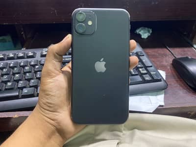 Apple iPhone 11 In black colour 64 gb 10 by 10 condition