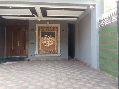 10 Male Triple Storey House Brand New Sale