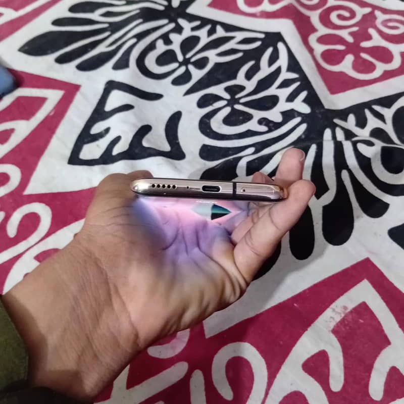 One Plus 7 Pro 5