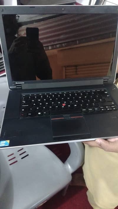 Lenovo Thinkpad Core i3 1st Gen $ Gb Ram 250 Gb HDD