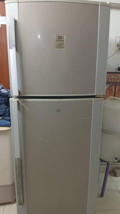 Dawlance fridge used