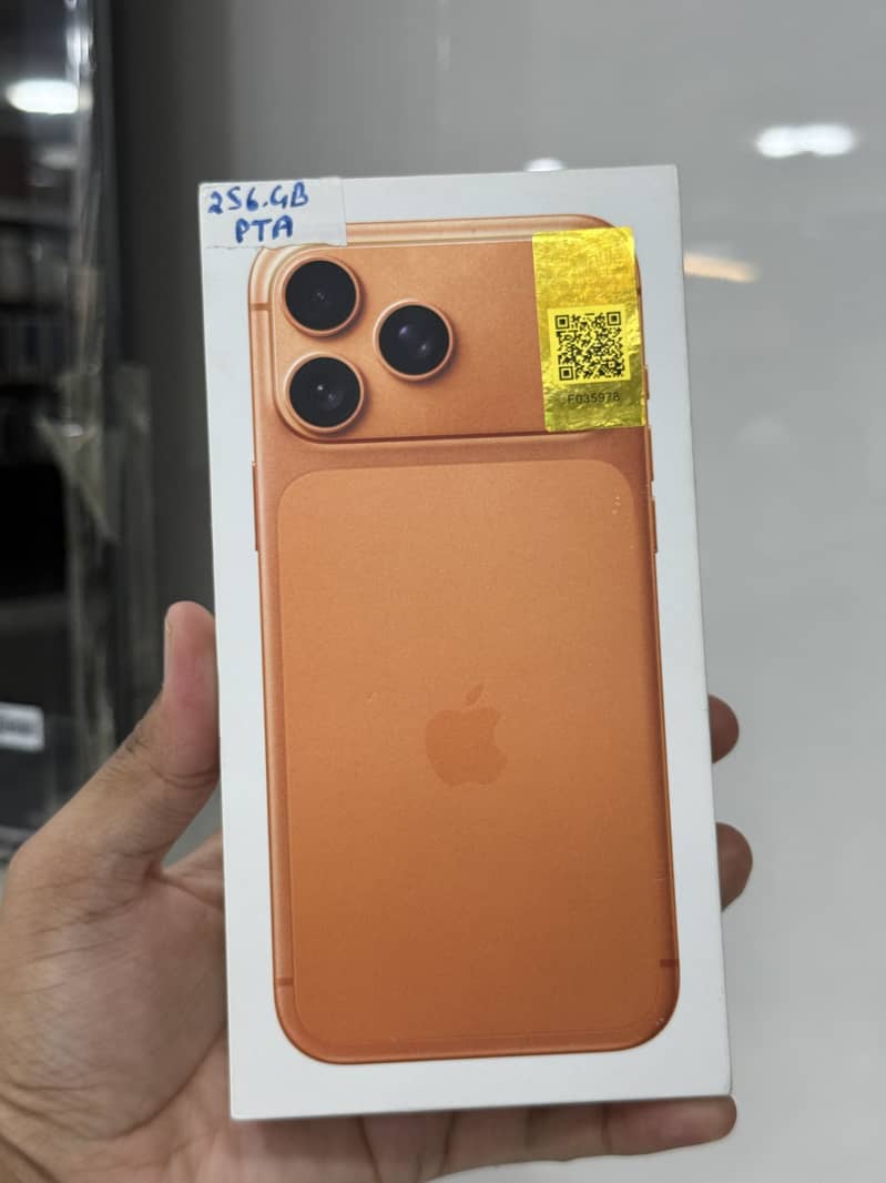 Apple iPhone 17 Pro Max 2