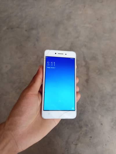 OPPO A37