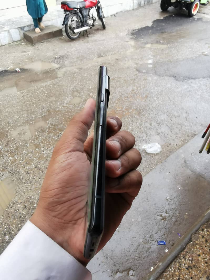 Google Pixel 6 Pro 2