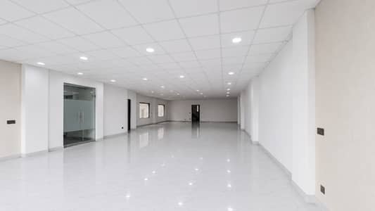 1 Kanal Commercial First Floor Hall For Rent