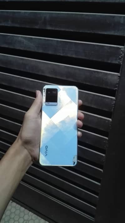 Vivo Y21