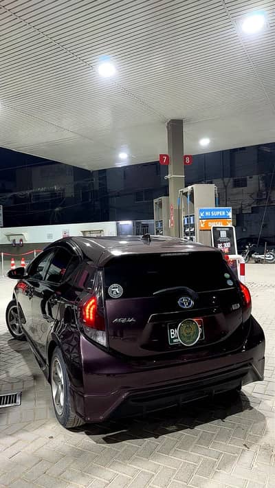 Toyota Aqua 2015