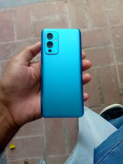 One plus 9 5 G12/256 exchange possible