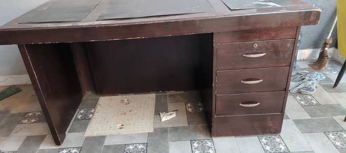 Solid Wooden Executive Office Desk / Office Table