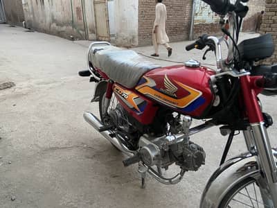 Honda 2025 Peshwar Number