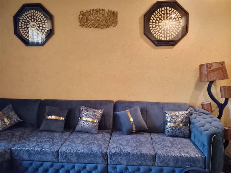 L shaped sofa with table 1