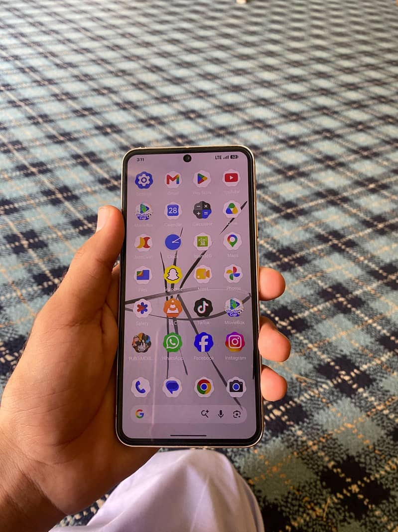 Google Pixel 8 1