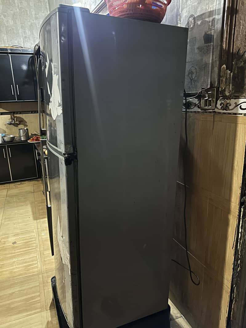 Dawlance fridge 1