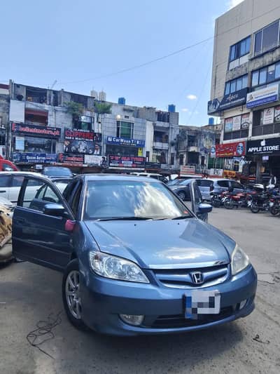 Honda Civic VTi Oriel Prosmatec 2004