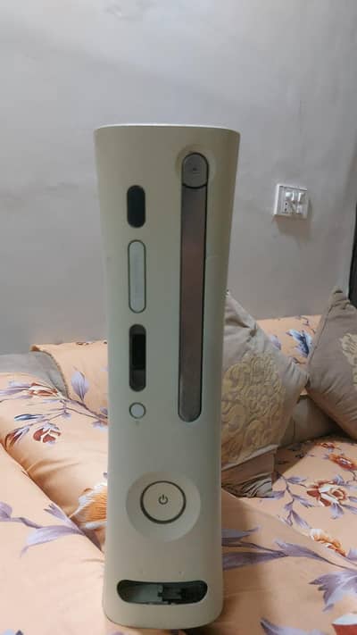 urgent sell Xbox 360 fat  white Jasper