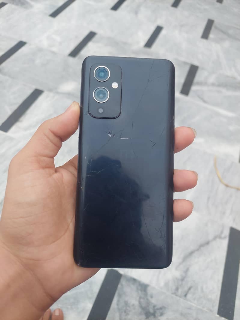 One Plus 9 2