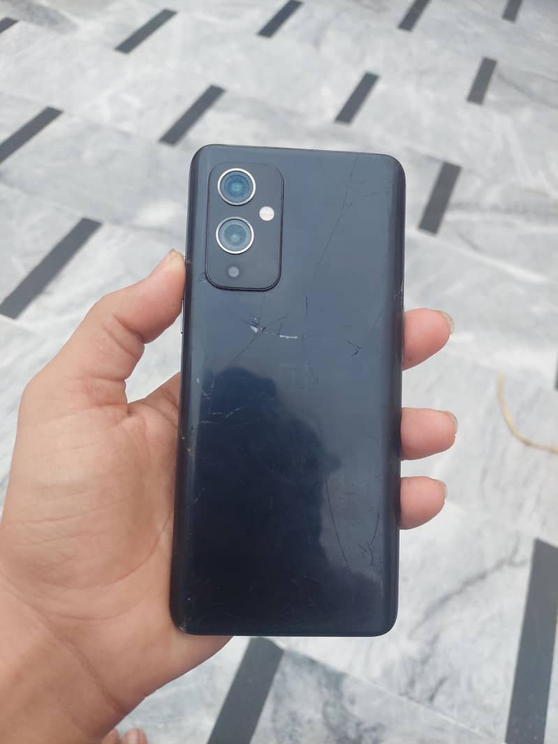 One Plus 9 5