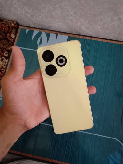 Infinix Smart 8 Pro